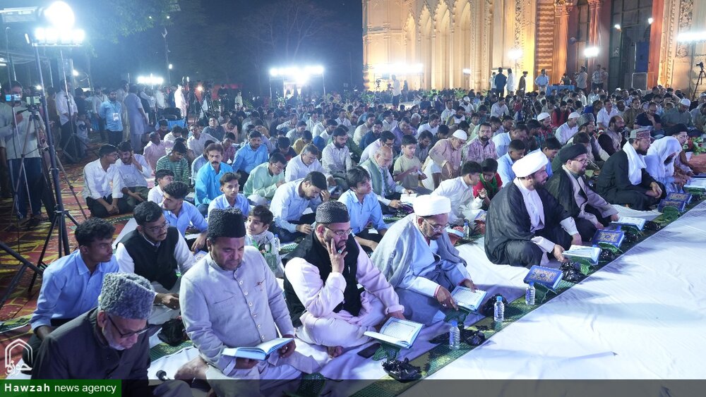 طنین دلنشین آیات وحی در لکهنو هند