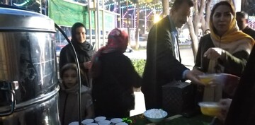 کلیپ|  ایستگاه صلواتی و تهیه افطاری ساده همزمان با میلاد کریم اهل بیت امام حسن مجتبی (ع)