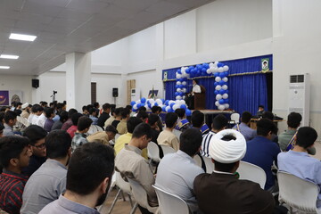 تصاویر/ دیدار دانش آموزان دوره شهید علم الهدی مدارس اهواز با نماینده ولی فقیه در خوزستان