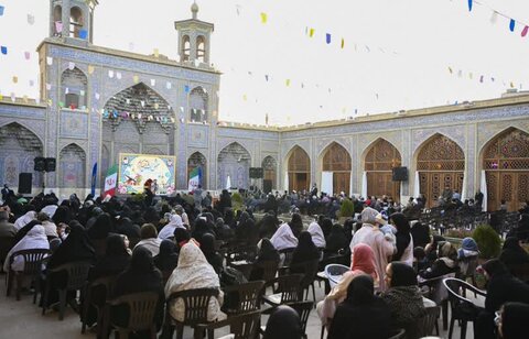 تصاویر| مراسم جشن میلاد حضرت امام حسن مجتبی(ع) در مسجد نصیرالملک شیراز
