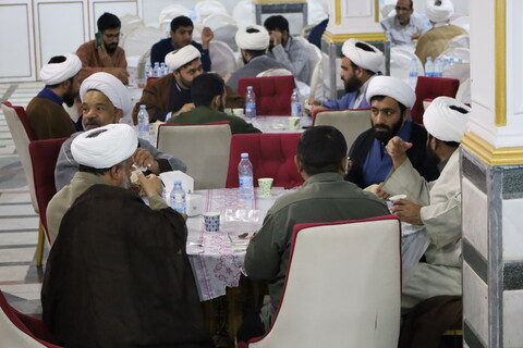 تصاویر/ ضیافت افطاری علما و مبلغین سراسر استان هرمزگان