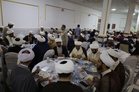 تصاویر/ ضیافت افطاری علما و مبلغین سراسر استان هرمزگان