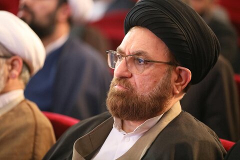 تصاویر/ حضور آیت الله اعرافی در نشست فعالان حوزوی عرصه بین الملل