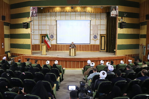 تصاویر/ اولین همایش تقدیر از فعالان عرصه عفاف و حجاب