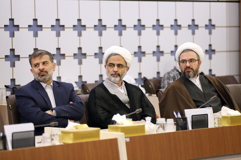 تصاویر/ آیین اهدای هدایای طلاب حوزه های علمیه خواهران به پویش ایران همدل