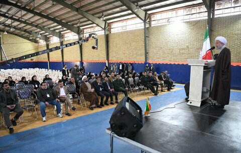 تصاویر| توزیع هزار بسته معیشتی از سوی مجموعه خیریه عطر یاس نبوی