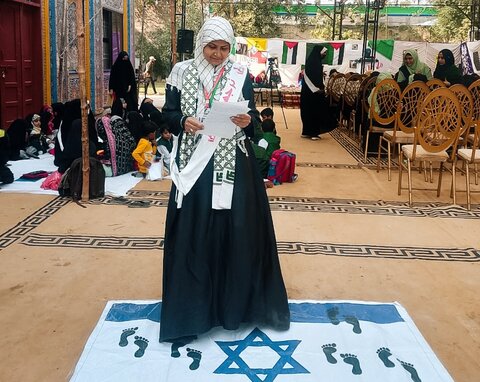 عالمی برادری کس نے تشکیل دی؟