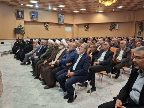 تصاویر/ گردهمایی مجمع رهپویان گام دوم انقلاب اسلامی آران و بیدگل