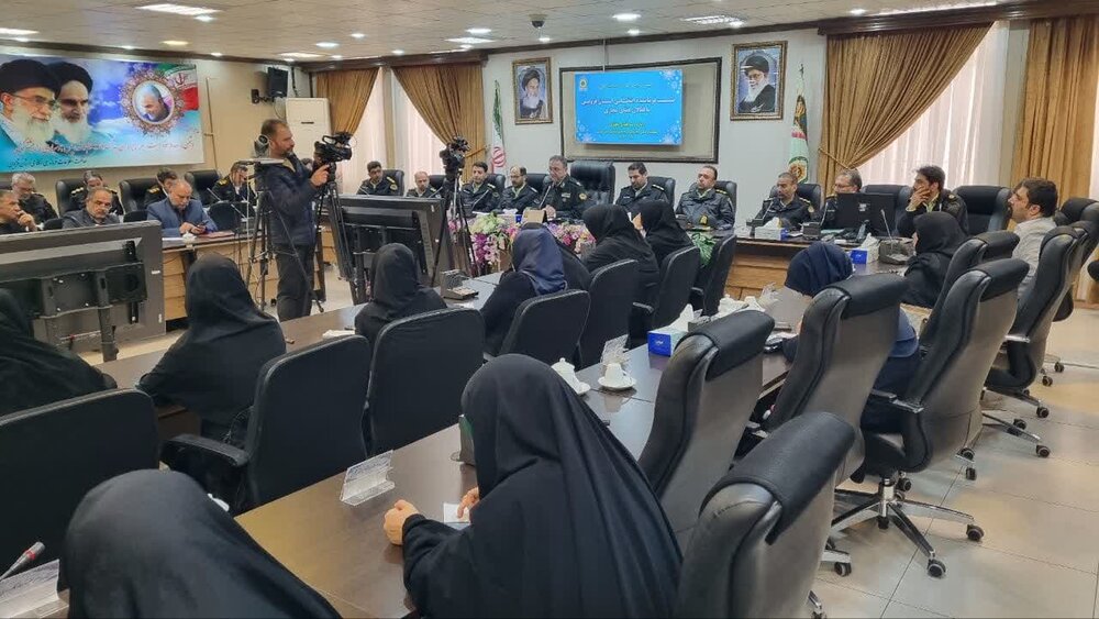 ۱۰ تیم غیر محسوس متخلفان رانندگی را کنترل می کنند