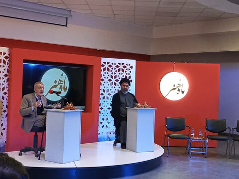 "ماه هنر محفل اشراق" دورهمی شاعران حوزوی و نامداران شعر آئینی برگزار شد+عکس