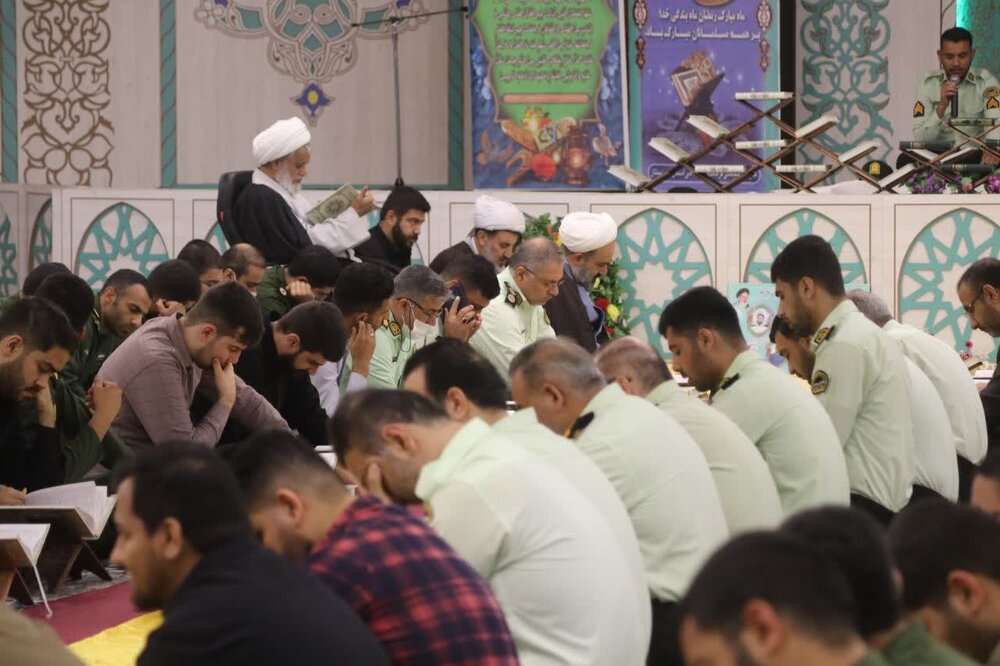 آیت الله کعبی در جلسه تفسیر قرآن در حسینیه الزهرا ستاد فرماندهی انتظامی استان خوزستان