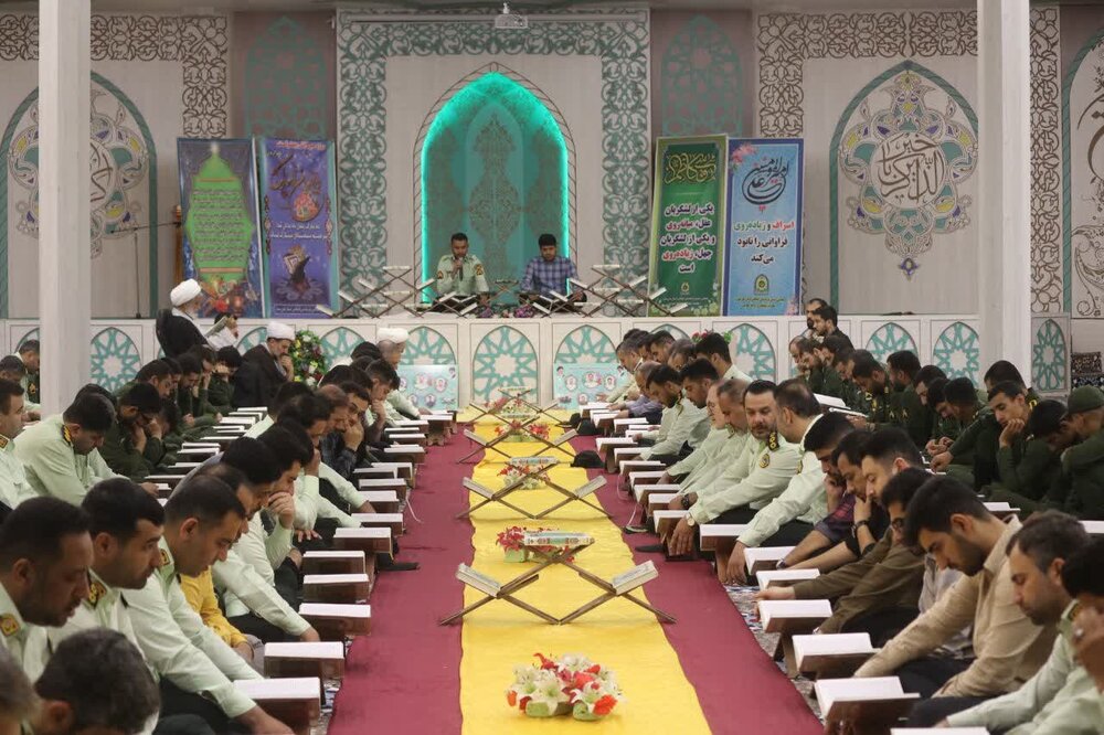 آیت الله کعبی در جلسه تفسیر قرآن در حسینیه الزهرا ستاد فرماندهی انتظامی استان خوزستان