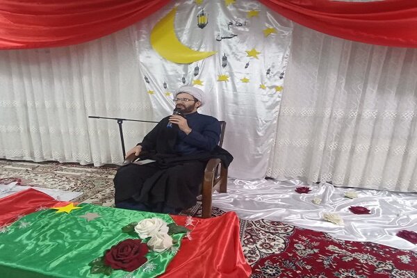 ماه مبارک رمضان، فصل تربیت معنوی انسان است