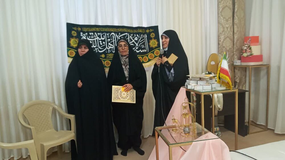 کلیپ |برگزاری مراسم افطار همراه با جزءخوانی قرآن در دلیجان