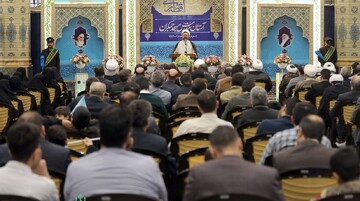 آنچه در نشست دانشگاهیان با تولیت مسجد جمکران گذشت