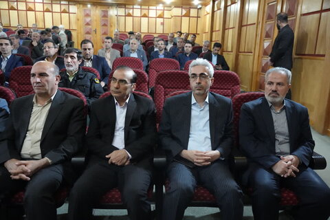 تصاویر آخرین جلسه شورای اداری استان لرستان