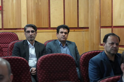 تصاویر آخرین جلسه شورای اداری استان لرستان