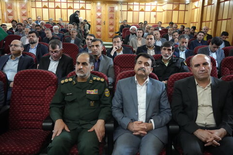 تصاویر آخرین جلسه شورای اداری استان لرستان