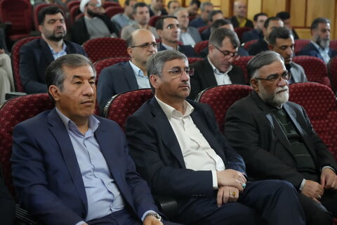 تصاویر آخرین جلسه شورای اداری استان لرستان