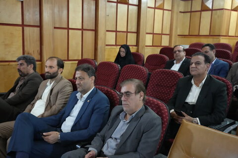 تصاویر آخرین جلسه شورای اداری استان لرستان