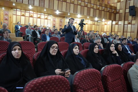 تصاویر آخرین جلسه شورای اداری استان لرستان