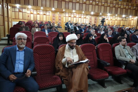 تصاویر آخرین جلسه شورای اداری استان لرستان