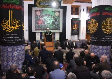 ملت ایران، ملت امام علی(ع) و امام حسین(ع) است/ هر شب باید برای انسان، شب قدر باشد