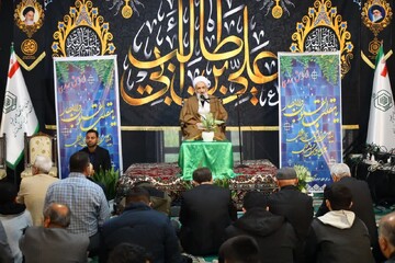 از فرصت ماه مبارک رمضان برای تغییر در خود و جامعه استفاده کنیم