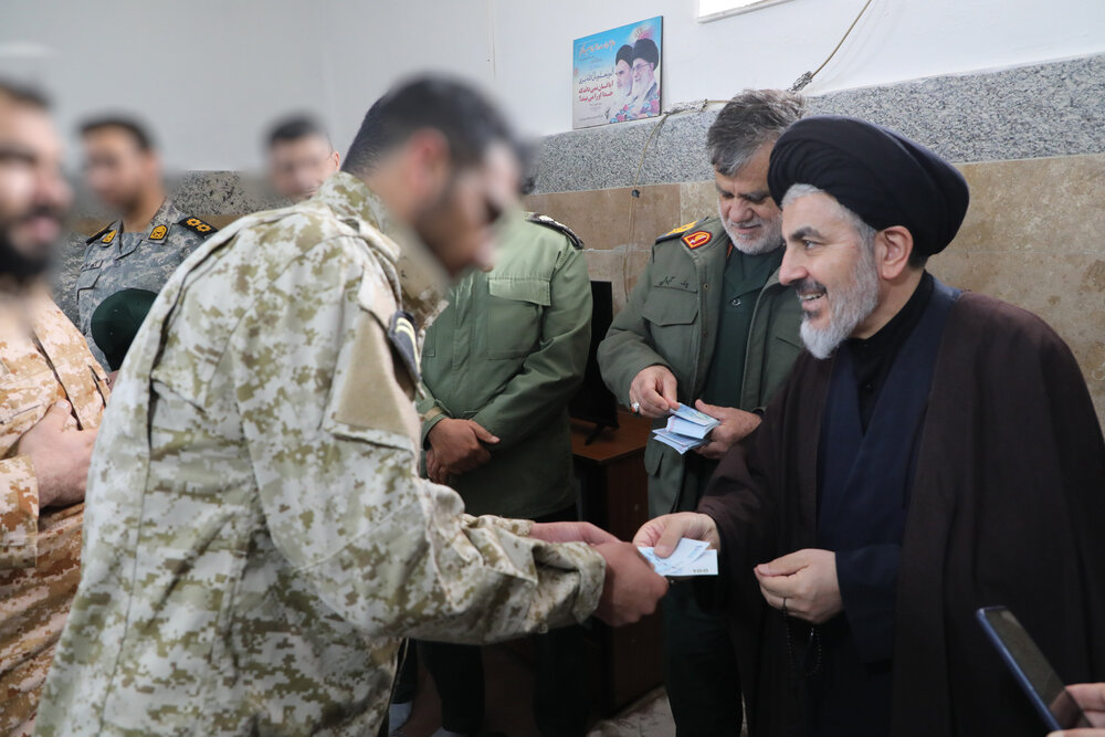 آغاز سال متفاوت امام جمعه ارومیه + عکس