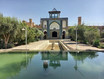 فیلم | مدرسه علمیه امام خمینی(ره) کاشان را بهتر بشناسیم