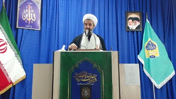 سرمایه‌گذاری در تولید باعث اشتغال پایدار و  کاهش وابستگی اقتصادی می‌شود