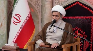 سرنوشت انسان‌ها در شب قدر بر اساس حکمت رقم می‌خورد