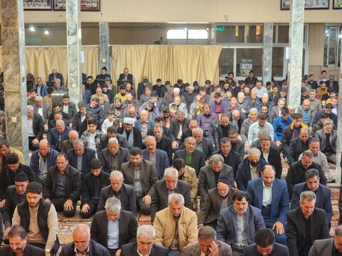 تصاویر/ اقامه نماز جمعه شهرستان چایپاره