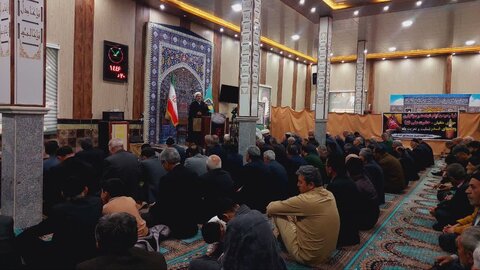 تصاویر/ اقامه نماز جمعه شهر کشاورز