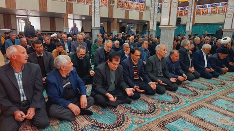 تصاویر/ اقامه نماز جمعه شهر کشاورز