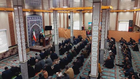 تصاویر/ اقامه نماز جمعه شهر کشاورز