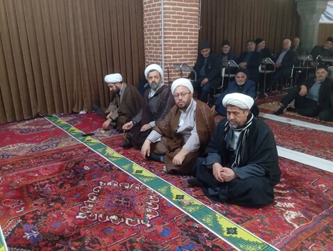 تصاویر/ اقامه نماز جمعه تسوج