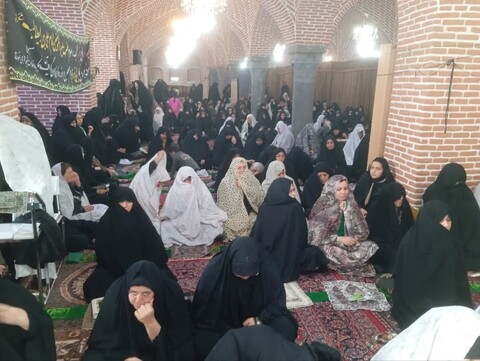 تصاویر/ اقامه نماز جمعه تسوج