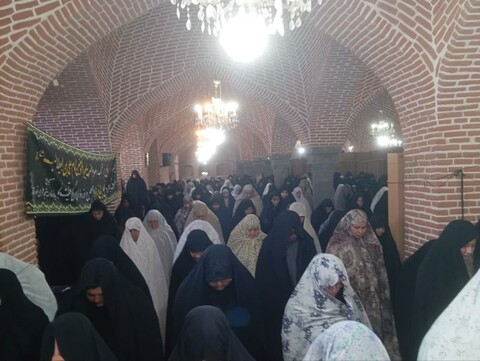 تصاویر/ اقامه نماز جمعه تسوج