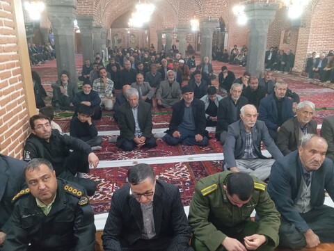 تصاویر/ اقامه نماز جمعه تسوج