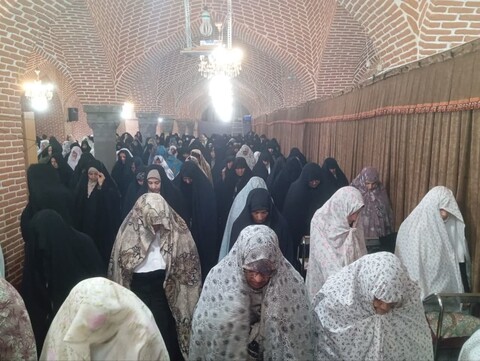 تصاویر/ اقامه نماز جمعه تسوج