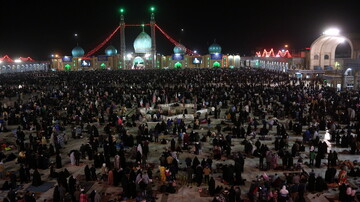 تصاویر/ مراسم احیای شب بیست و یکم ماه مبارک رمضان در مسجد مقدس جمکران