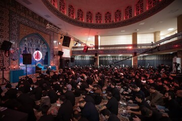 تصاویر/ احیای شب قدر در مسجد امام کاظم(ع) مدرسه علمیه کاظمیه یزد