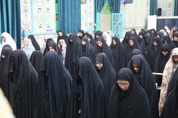 تصاویر/ احیای شب ۲۱ رمضان در امامزاده سیدنصرالله(ع) بلوار دهه فجر یزد