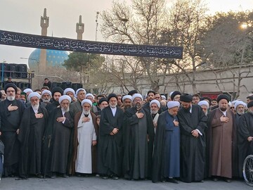 تصاویر/ دسته عزای علوی با حضور علما و روحانیون حوزه علمیه مشهد