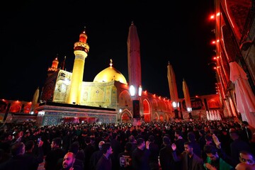 تصاویر/ حال و هوای حرم مطهر علوی در ایام شهادت حضرت امیرالمومنین (علیه السلام)