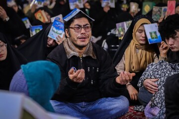 فیلم | حال و هوای آستان مقدس هلال بن علی (ع) در شب بیست و سوم ماه مبارک رمضان