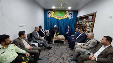 تصاویر/ دیدار نوروزی استاندار بوشهر با امام جمعه دیلم