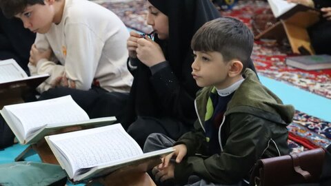 تصاویر/ بیست و دومین روز از برگزاری جزء خوانی قرآن کریم در شاهین دژ