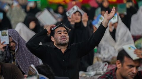 تصاویر/ مراسم بیست‌ و سوم ماه مبارک رمضان، در حرم محمد هلال بن علی(ع)